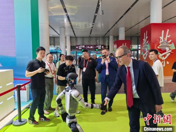通盈证券 文博会观察：“科技+文化”AI应用场景吸睛
