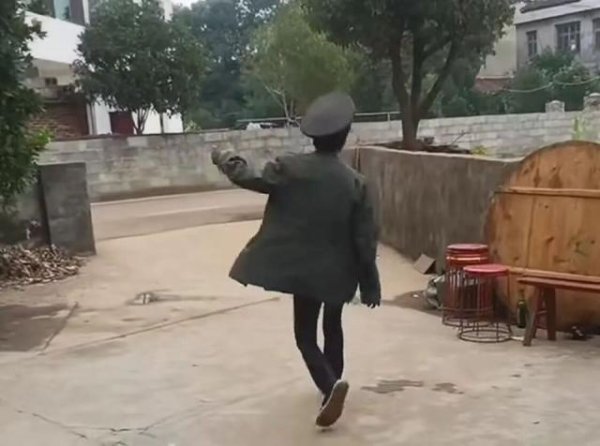 双融配资 “守村人”罗几之死